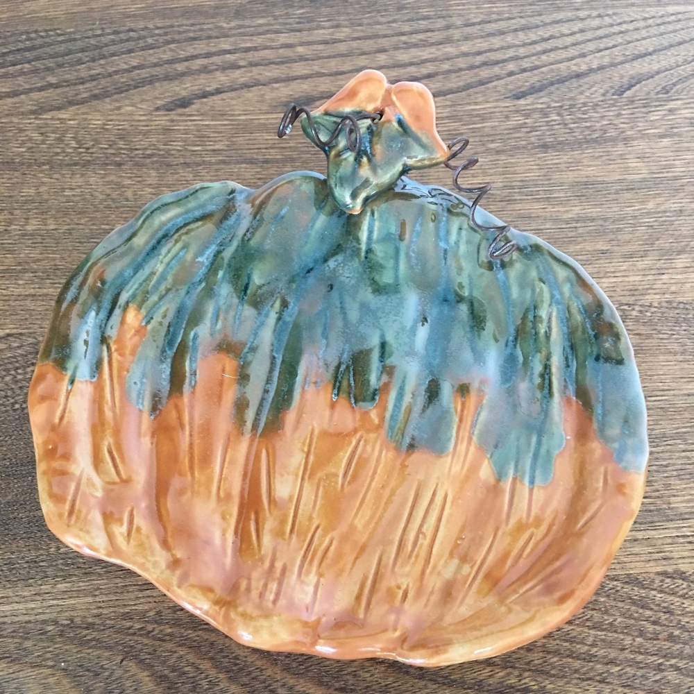 CERAMIC FALL PUMPKIN DISH